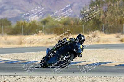 media/Jan-09-2022-SoCal Trackdays (Sun) [[2b1fec8404]]/Turn 6 (1035am)/